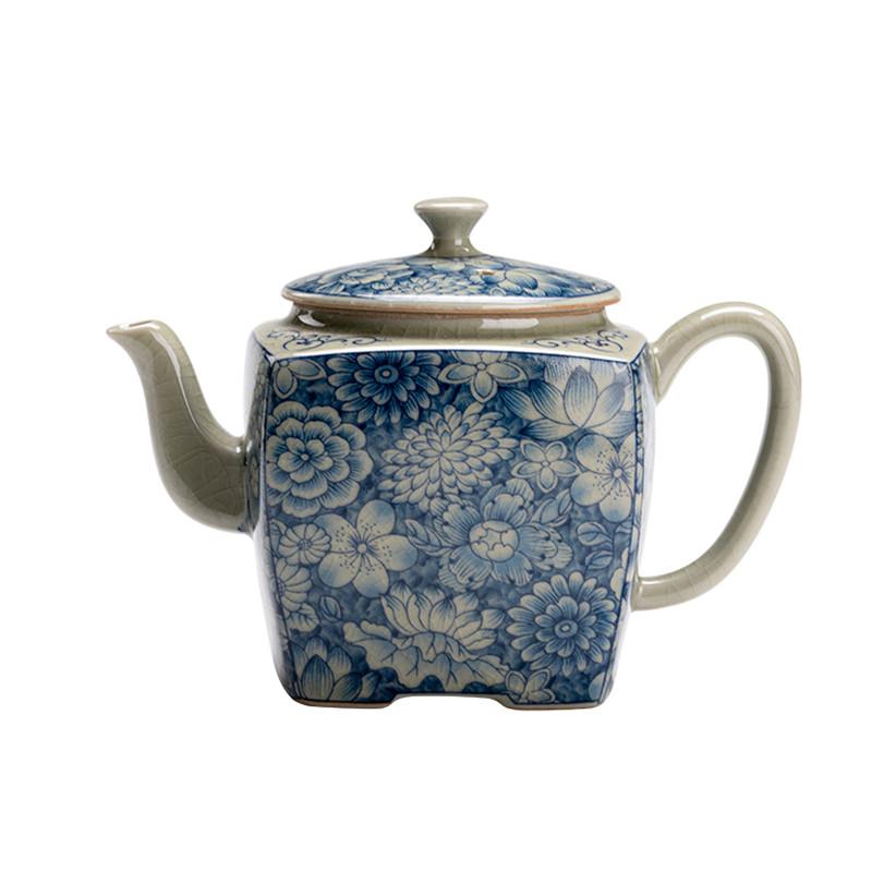 120ml Chinese Traditional Small Capacity Ceramic Teapots Hand-painted Blue and White Porcelain Tea Pot Kettle Handmade Tea Set