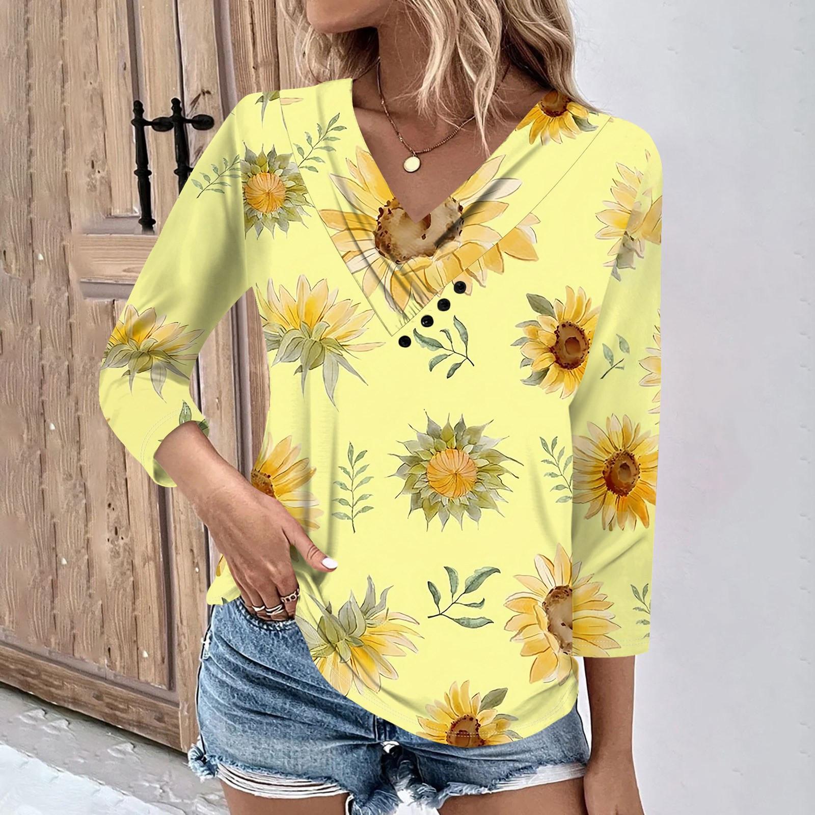 Женские повседневные футболки с рукавом 3/4 для выходных с V-образным вырезом и принтом — фото 6