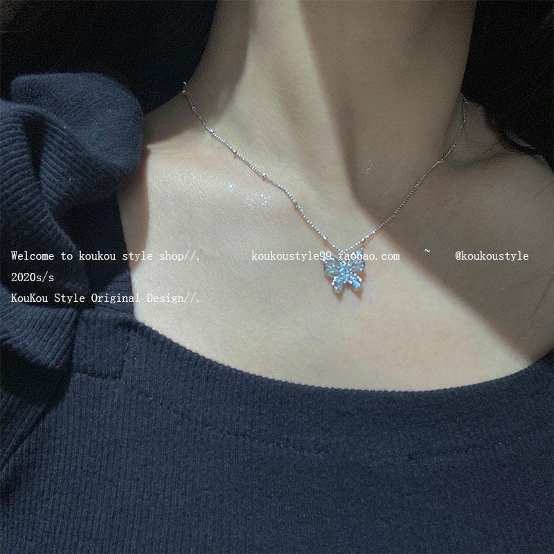 Korean Fashion Zircon Teardrop Necklace - Elegant and Minimalistic Clavicle Jewelry for Women