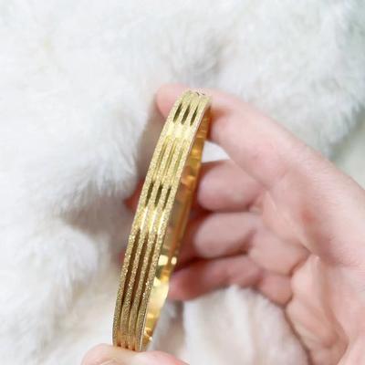 New Titanium Steel Fashion Simple Gold Smooth Stripes Female Korean Version Imitation Gold Buckle Bracelet