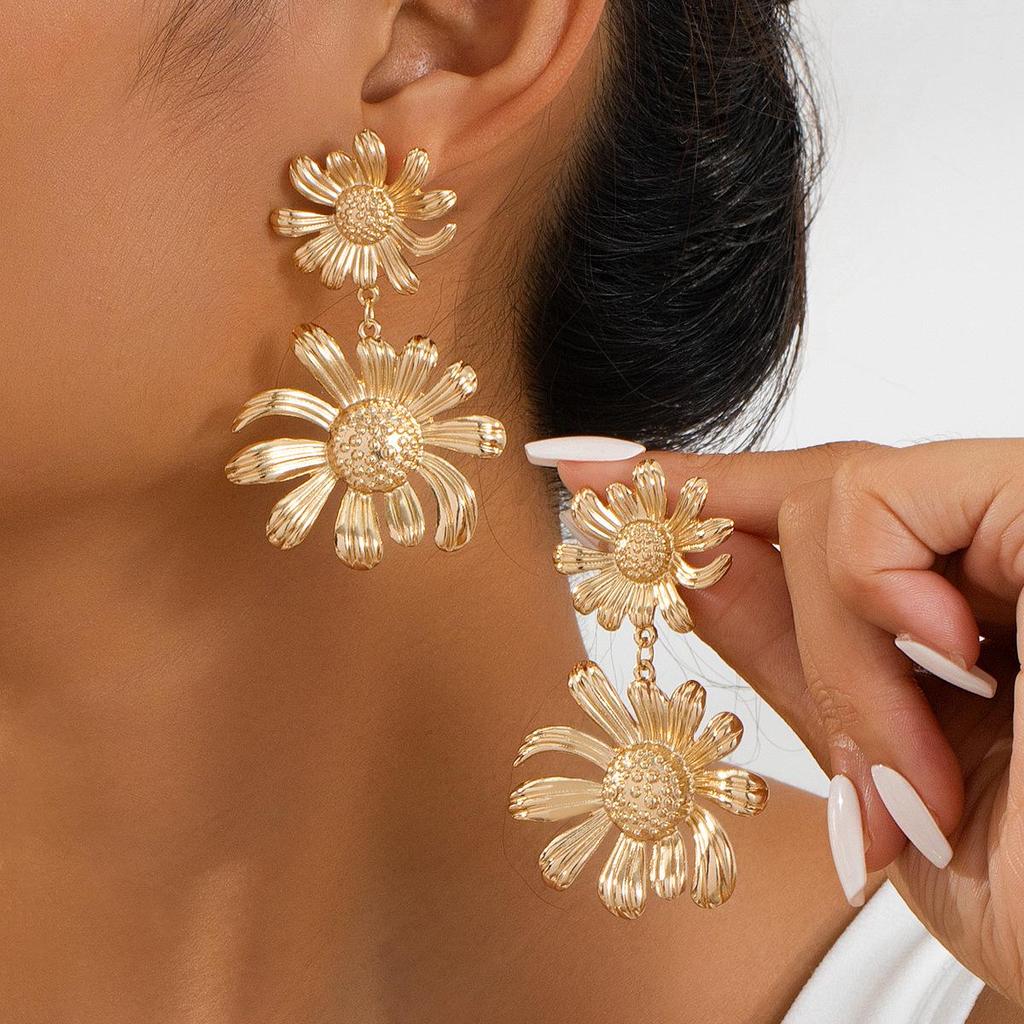 Retro Sunflower Metallic Statement Stud Earrings for Women - Large Size, European & American Style