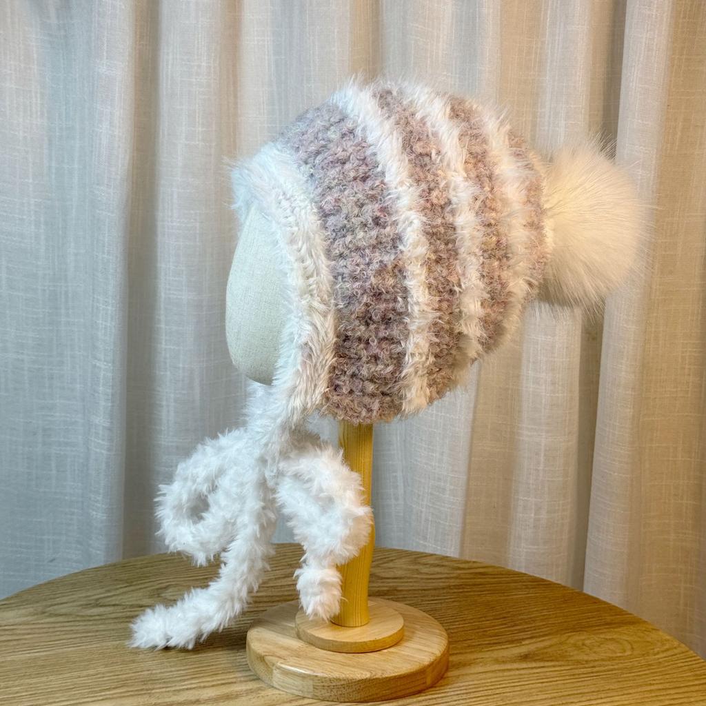 Plush Hat for Women in Autumn and Winter Thickened Warm Ear Protection Hat with Straps Versatile Cold Proof Lei Feng Hat