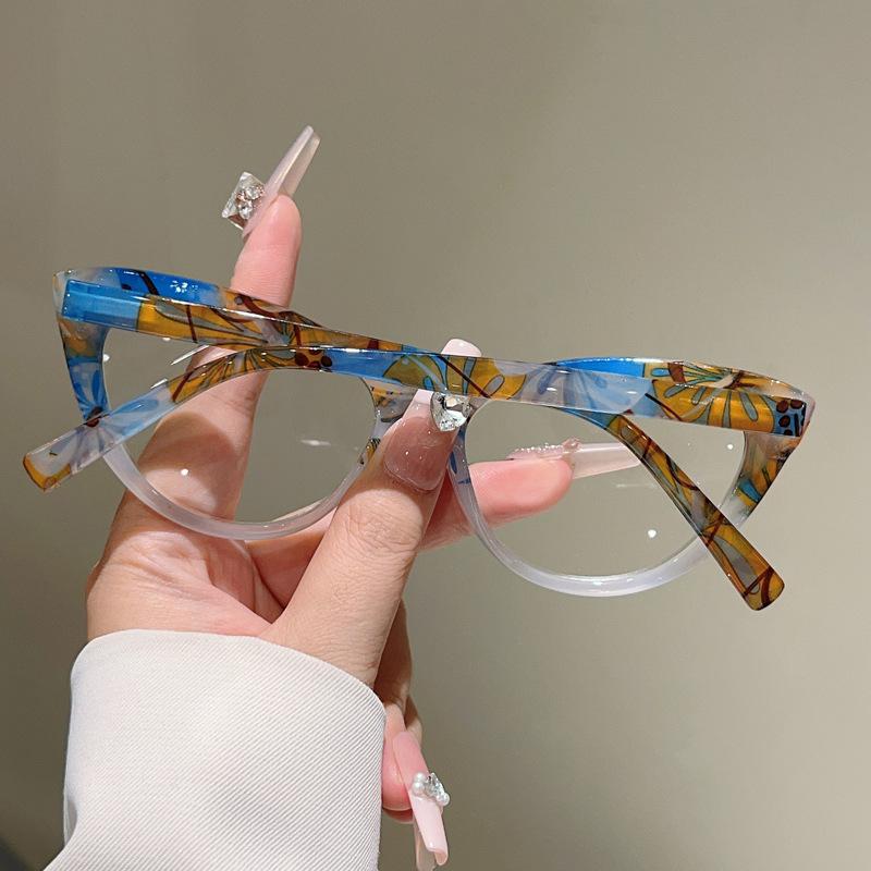 Irregular Pattern Contrasting Plastic Cat Eye Frame Reading Glasses Casual and Fashionable Anti Blue Light Presbyopia Eyeglasses