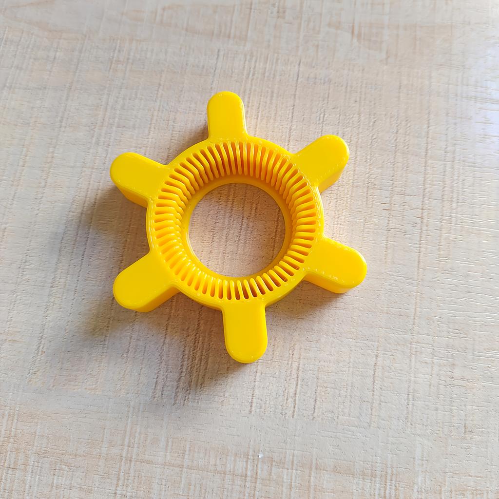 1 Manual plastic bottle and can opener - No Battery Required Easy-to-grip rotating lid design Durable yellow gear design Suitable for soda and