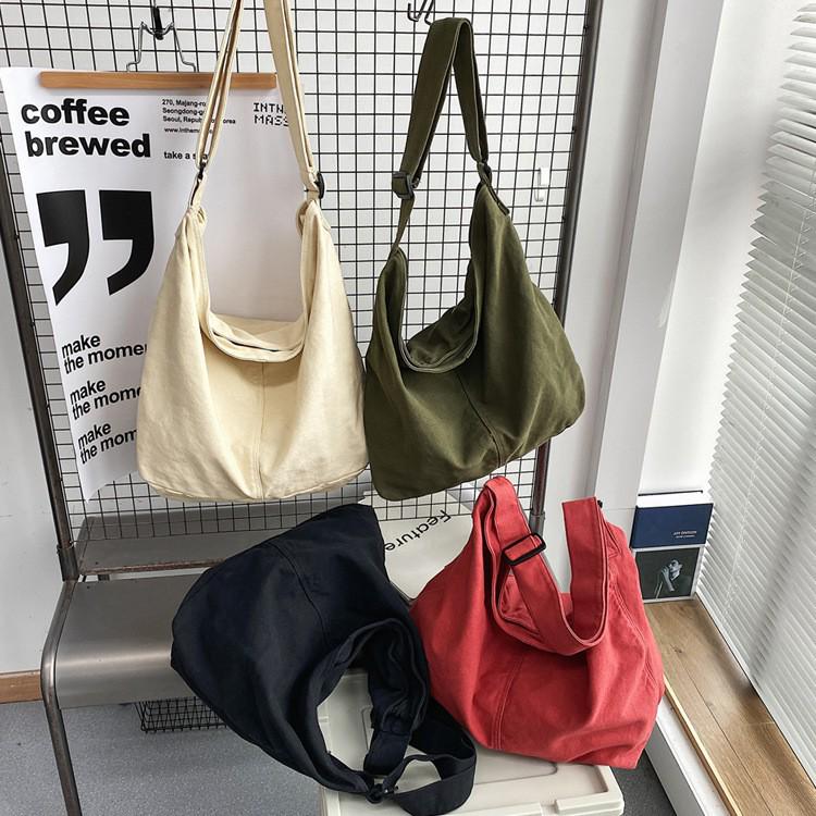 Japanese-Korean Style Canvas Crossbody Bag, Large Capacity Shoulder Bag for Students, Casual Shopping. чёрный