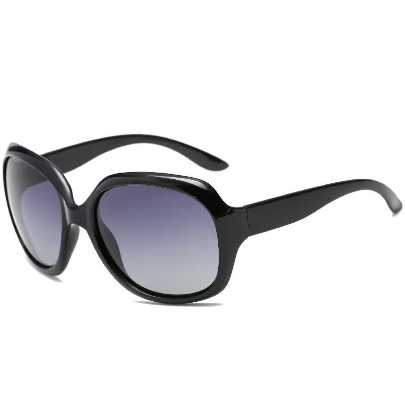 Simple Sun Protection Polarized Aviator Sunglasses for Women - Trendy Celebrity Style with Large Frame