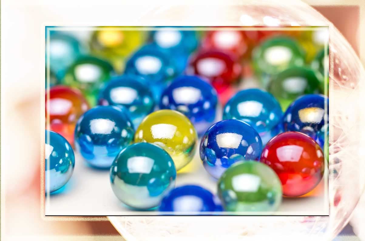 

Camel Toys Made in Japan Glass Color Marble Mix Color Approximately 1 Bag Marbles, 100-Pack Aurora (Glossy Mix) 17mm - (100 Marbles)