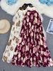 Retro Floral Pleated A-line Mid-length Skirt for Women - Versatile and Slimming Design