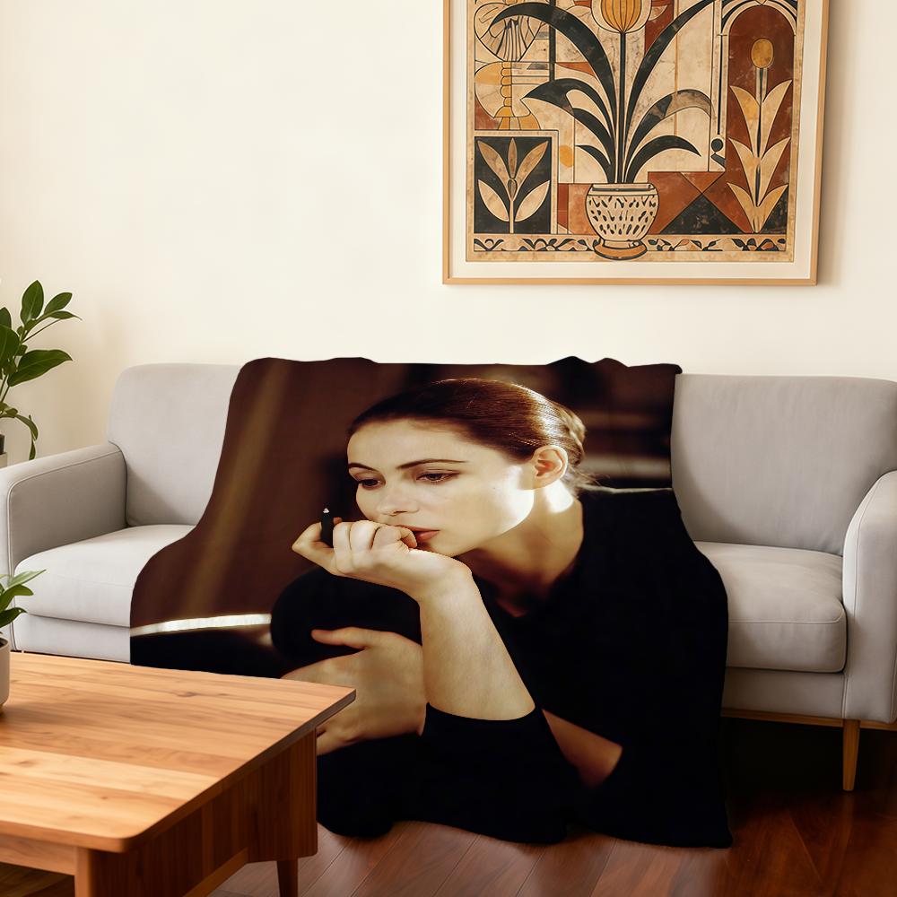 Actor E-Emmanuelle Seigner Blanket Super Warm Comfortable Plush Throw Blanket Child Home Sofa Bedroom Gift