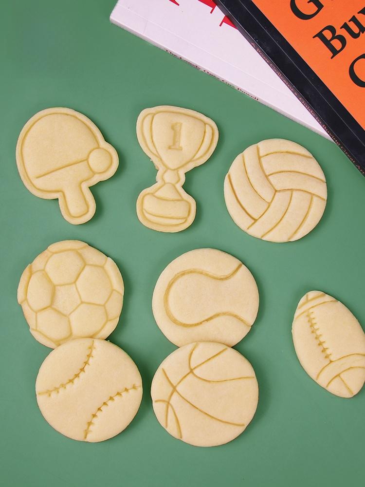 Sports Trophy Cartoon Baking Cookie Mold 3D Pr Dough Cutter DIY Sugar Cr Mold Kitchen Cooking Utensils Home Use