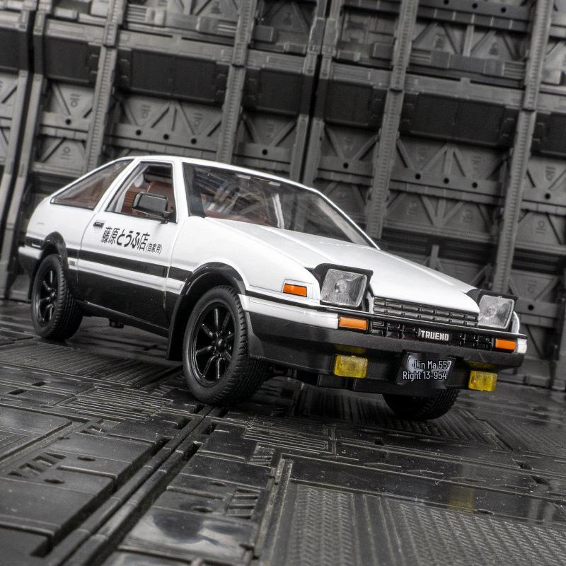 

Jianyuan 2407A-2 Модель автомобиля из сплава Toyota AE86 - Стиль горы Акина для мужчин
