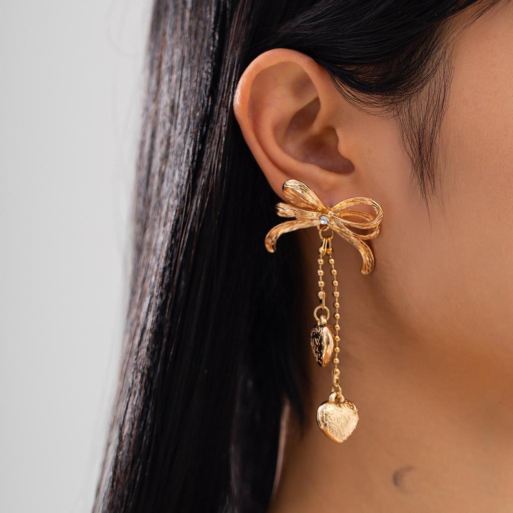 Französischer Schleifenquasten-Perlenketten-Ohrring Kreativer Silber-Gold-Farbiger Damen-Herzanhänger Lange Ohrringe Schmuckzubehör 2025