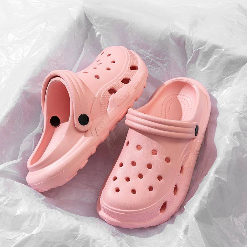 Super Soft EVA Thick Soled Perforated Shoes for Men To Wear In Summer, Anti Slip and Odor Proof, Couple Height Increasing Sandals