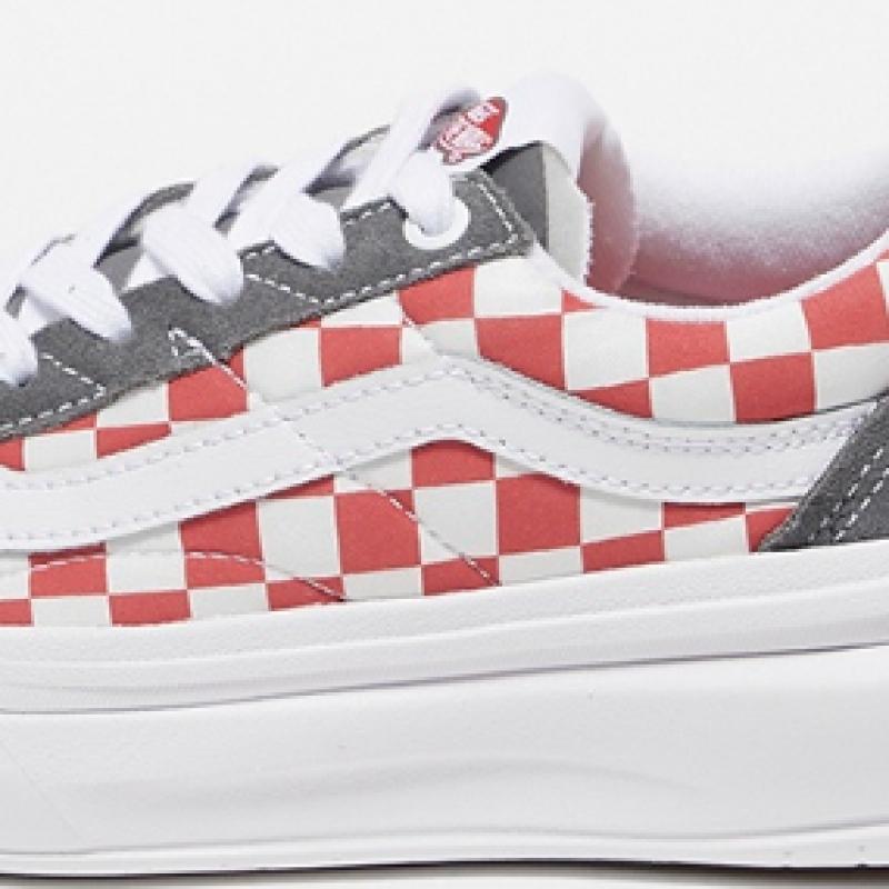 Barnes Old School Overt Cc   Checkerboard  Red  Vn000bwaln41