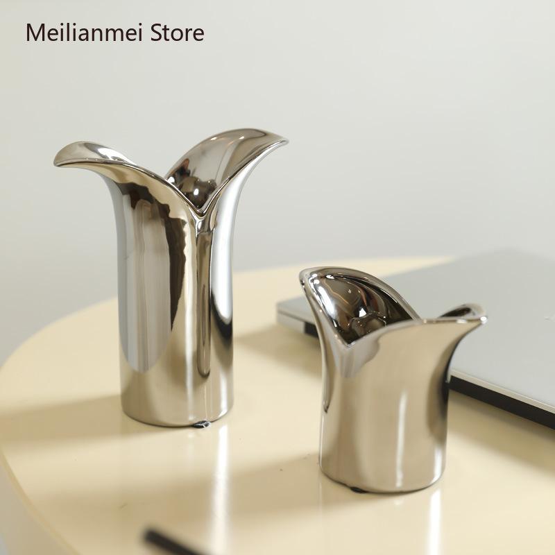 Electroplated Silver Ceramic Vase Irregular Flower Arrangement Ornament Modern High-end Silver Vases Home Decor Vases