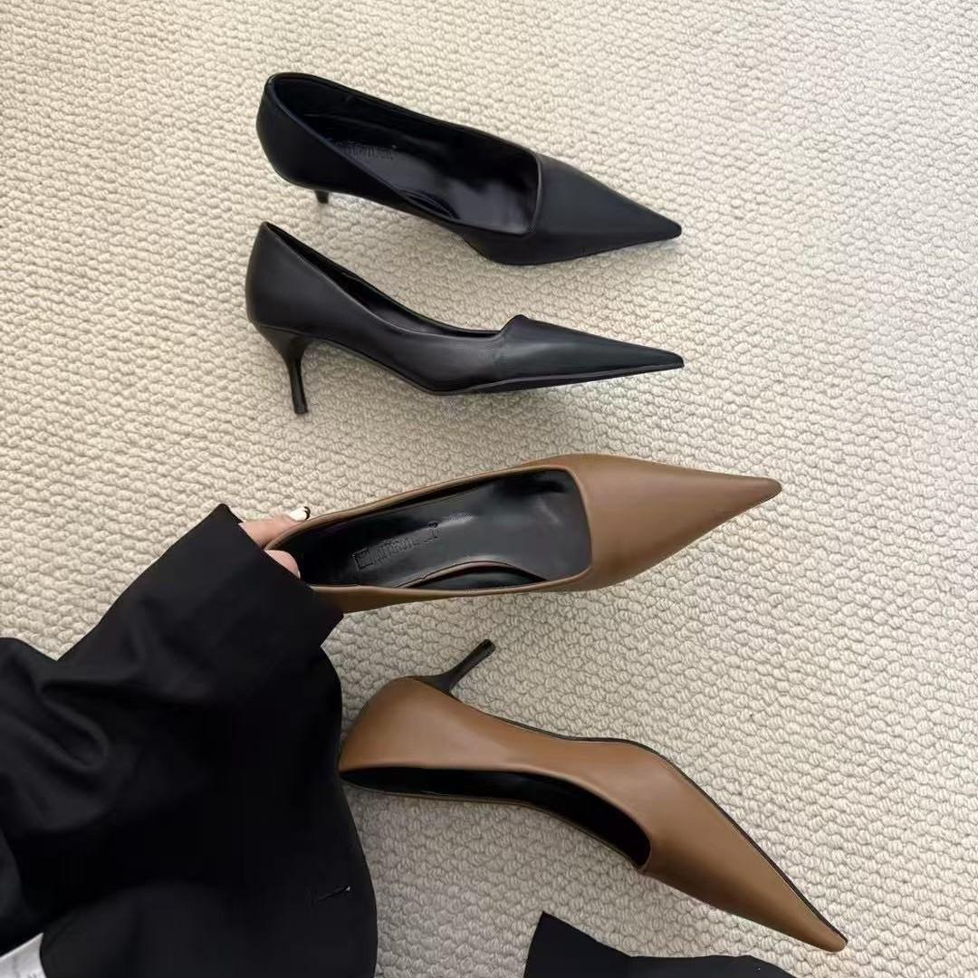 

2025 spring and autumn new fashion versatile Korean version of simple pointed head shallow mouth single shoes femininity one pedal small leather 39 коричневый