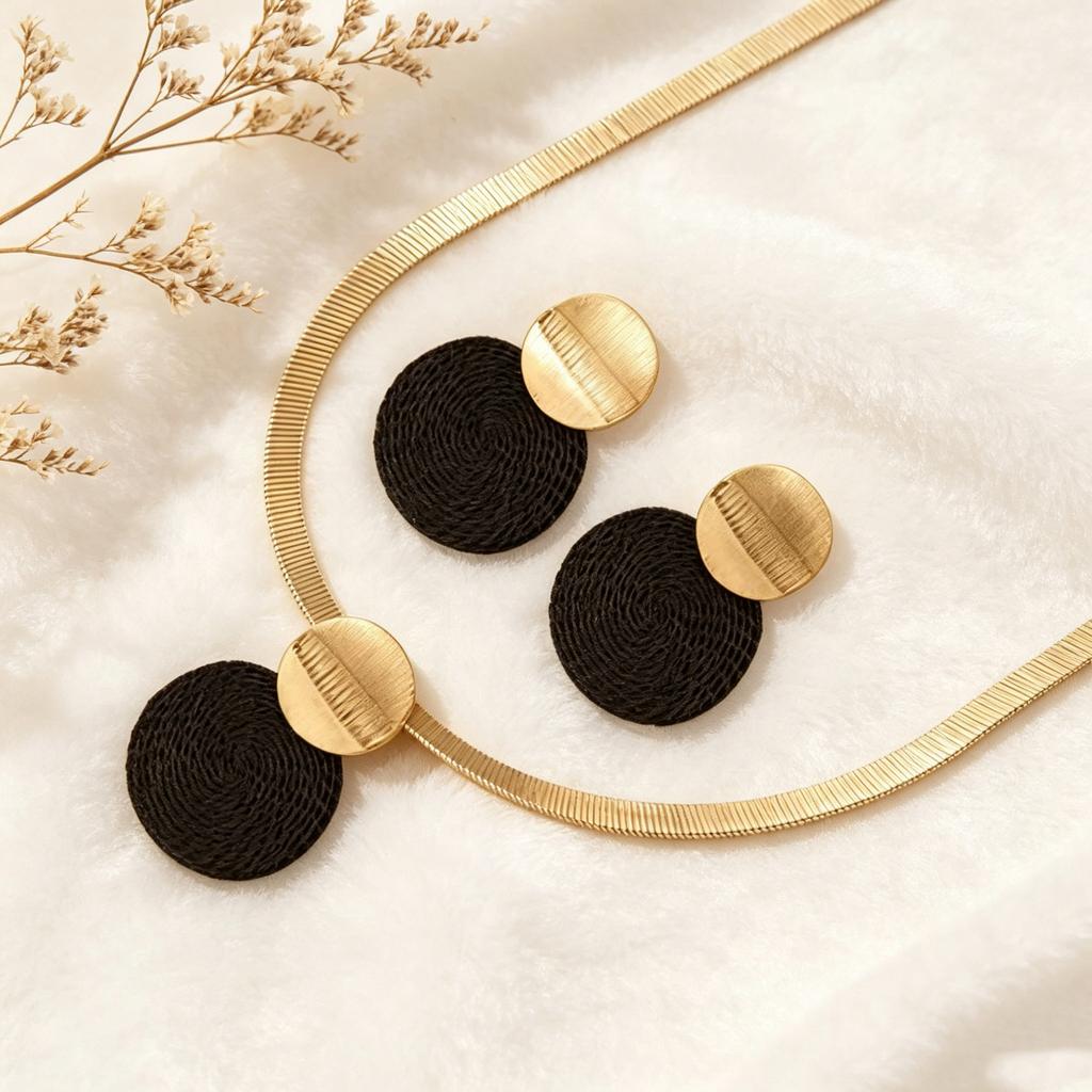 Earrings Two-color Metal Disc Stud Earrings Women's Simple Temperament Versatile Contrasting Color Earrings Necklace Set Women