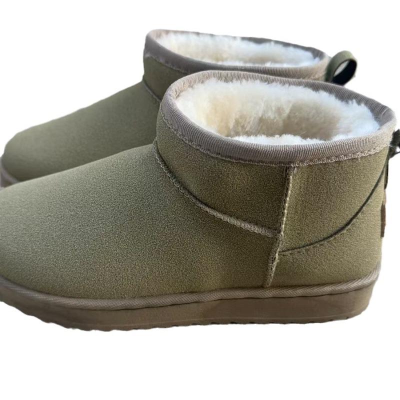 Snow boots women's winter new round head large size velvet cotton shoes student flat heel short cotton boots