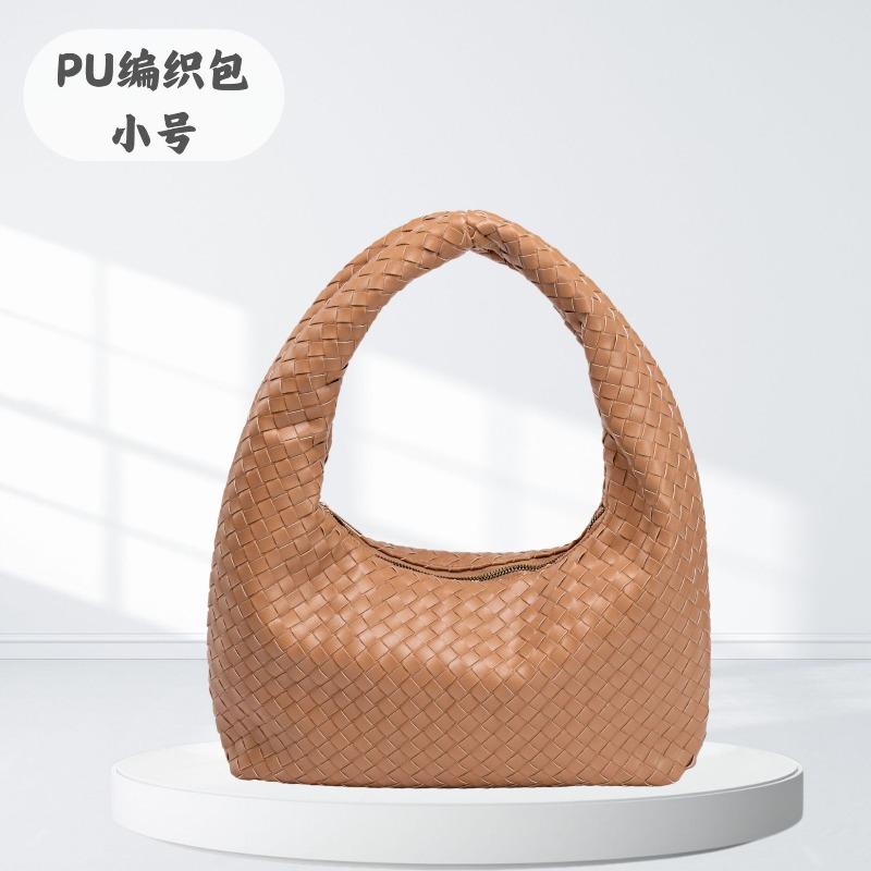 New Handwoven Bag Casual Women's Bag Fashion Shoulder Armpit Bag Women's High-end Messenger Handbag