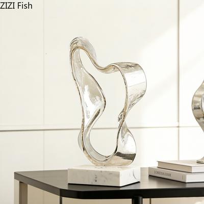 Decoración para el hogar
– Estatuillas