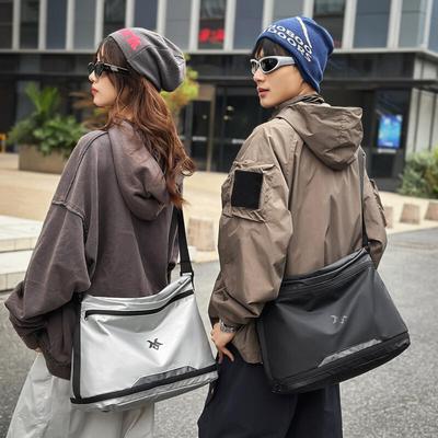 Umhängetasche Herren Große Kapazität Leicht Wasserdicht Sporttasche Damen Outdoor-Sportarten Separates Schuhfach Sturm Reisetasche