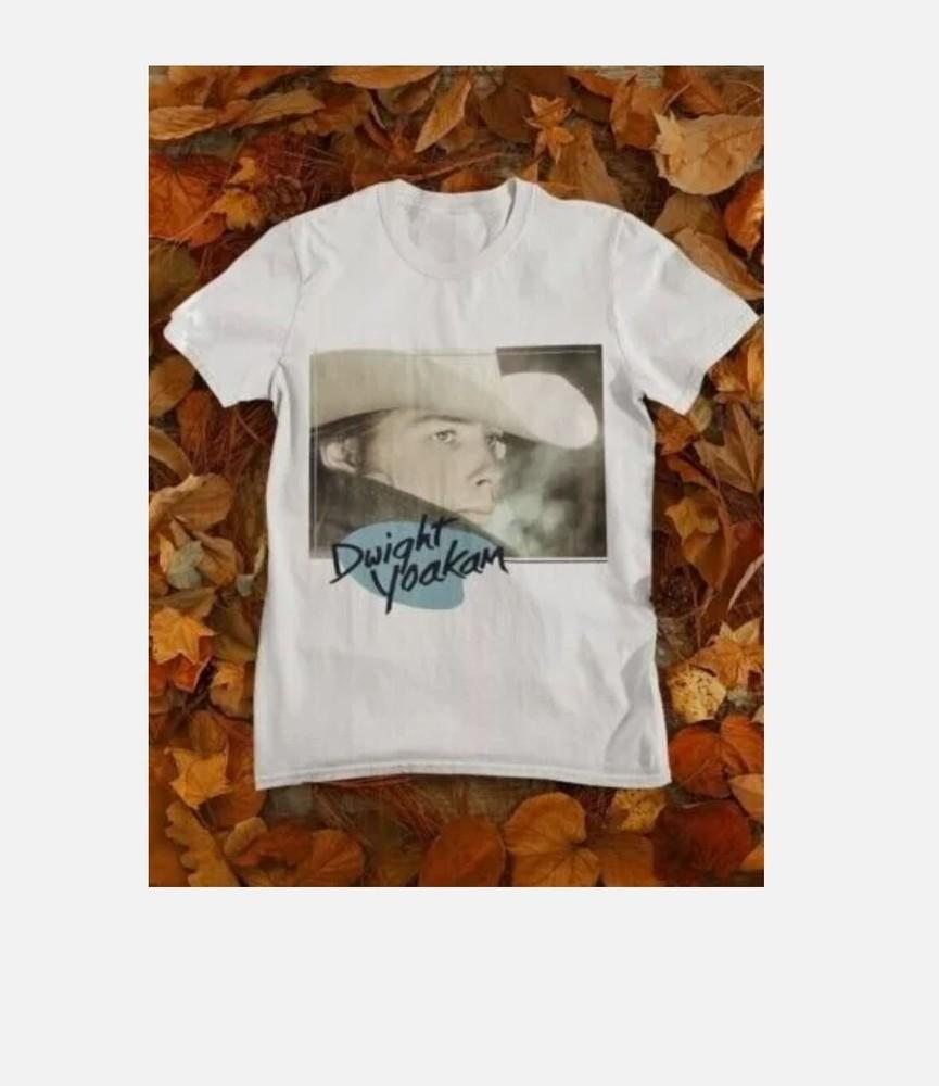 Vintage Dwight Yoakam Concert T Shirt 1990, Dwight Yoakam Guitarist Men T-Shirt Unisex T-Shirt L