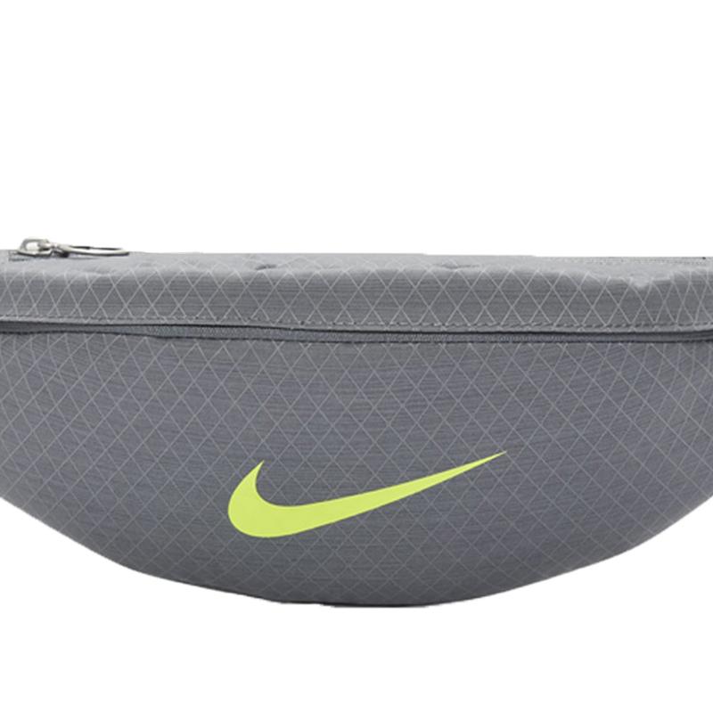 

Nike Тканевая сумка-слинг, сумка через плечо, поясная сумка обычная унисекс серая повседневная DC9856-084 MISC