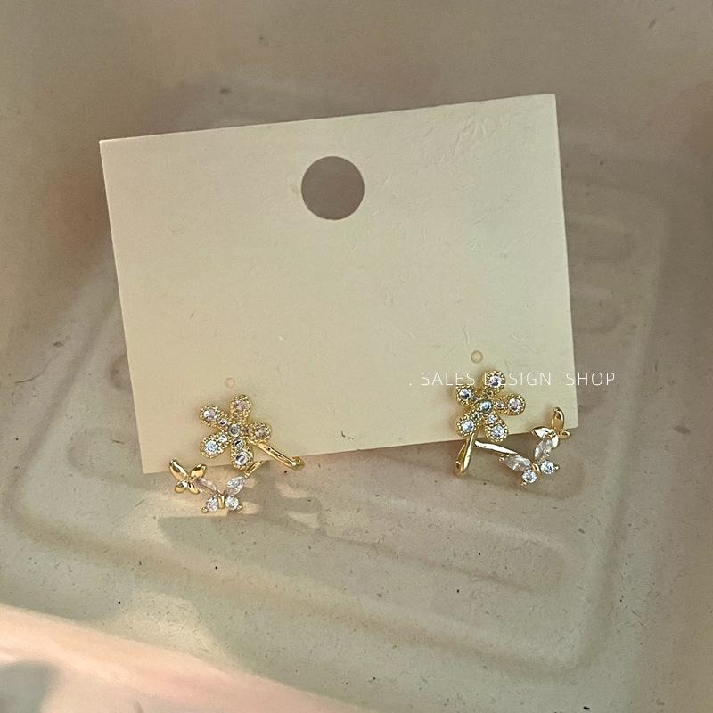 Korean Zircon Flower Stud Earrings: Versatile, Minimalist, High-End Luxury for Women