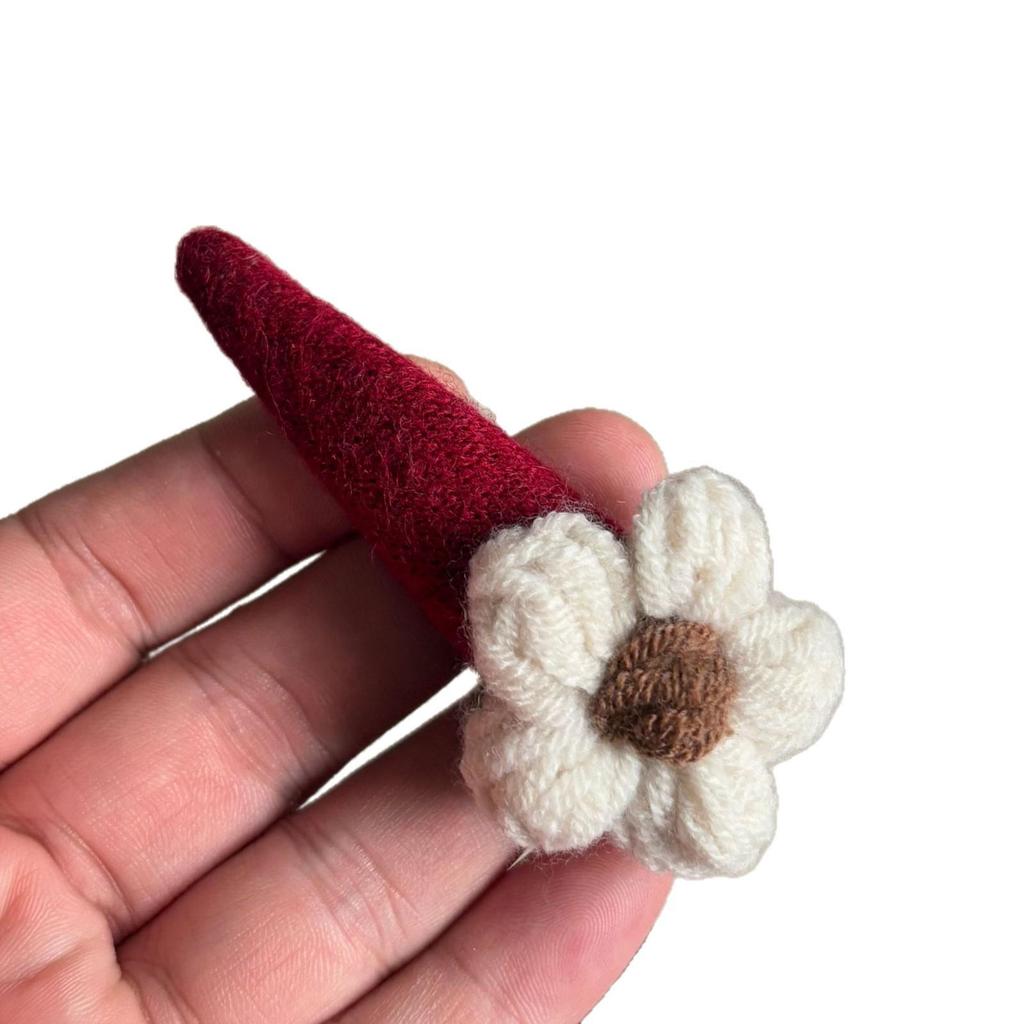 Autumn/Winter Forest-Style Knitted Flower Hair Clip for Bangs