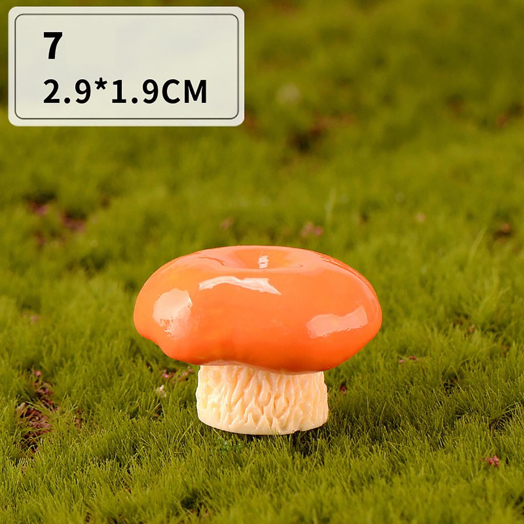 Miniature Resin Mushroom Figurine Decorative Mini Sculpture for Home Garden Yard Lawn Decoration Accessories