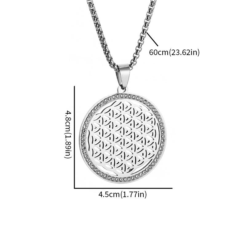 Fashionable Retro Hollow Pattern Round Brand Necklace