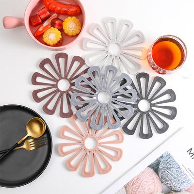 1/3/5pcs Petals Silicone Heat Insulation Pad Placemat Coasters Pot Holder Bowl Pad