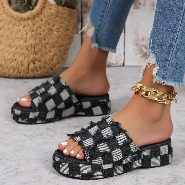 Fashion New Women's Denim Platform Slides Fashion Slip-On Wedges High Heels Summer Sandals Women Casual Leisure Comfy Woman Shoes