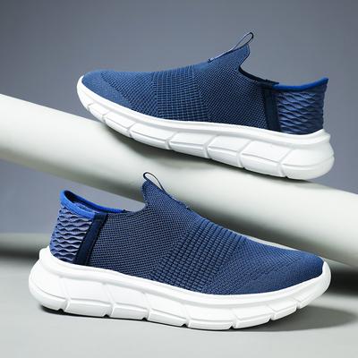 New Men's Outdoor Sports Mesh Casual Shoes Trendy Breathable Lightweight Running Shoes Large Men's Shoes