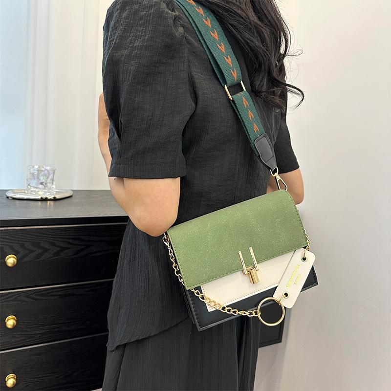1pcs Wide Shoulder Strap Small Square Bag PU Contrasting Color Women's Bag Suitable for Mobile Phone Small Wallet