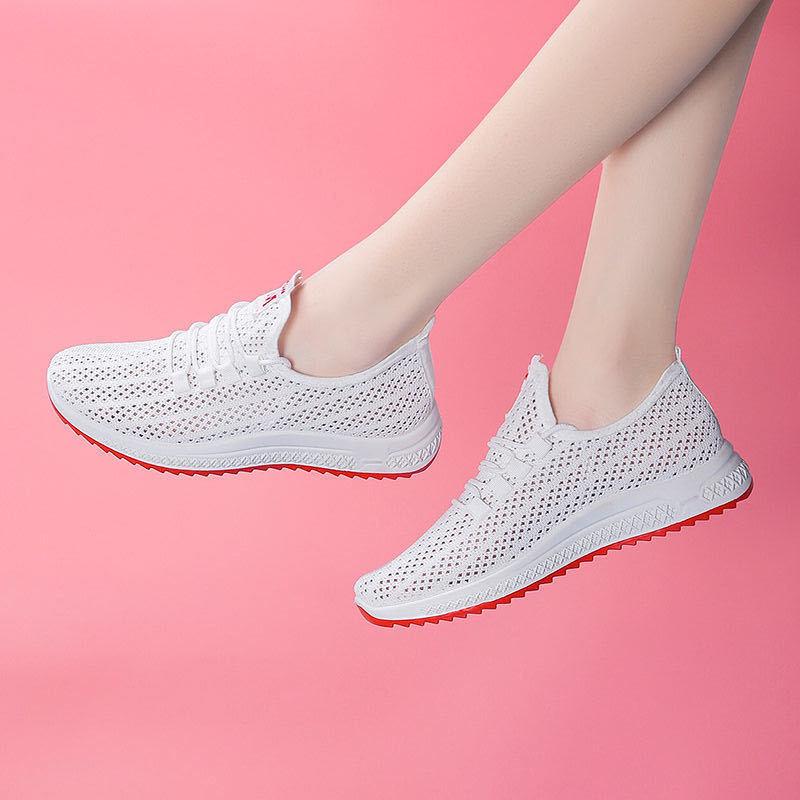 Breathable Flyknit Mesh Women's Casual Shoes - Korean Style, Soft Sole, Comfortable and Trendy for Running