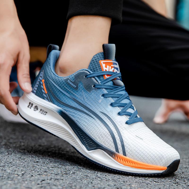 Ultra-light running shoes men's ice silk mesh sneakers men's 2025 new spring men's and women's versatile trendy dad shoes