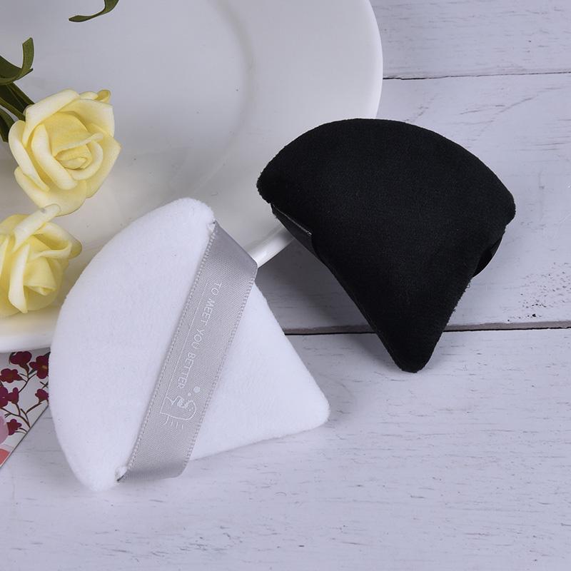 2Pcs Portable Soft Triangle Velvet Cosmetic Puffs Mini Makeup Sponge Makeup Tool