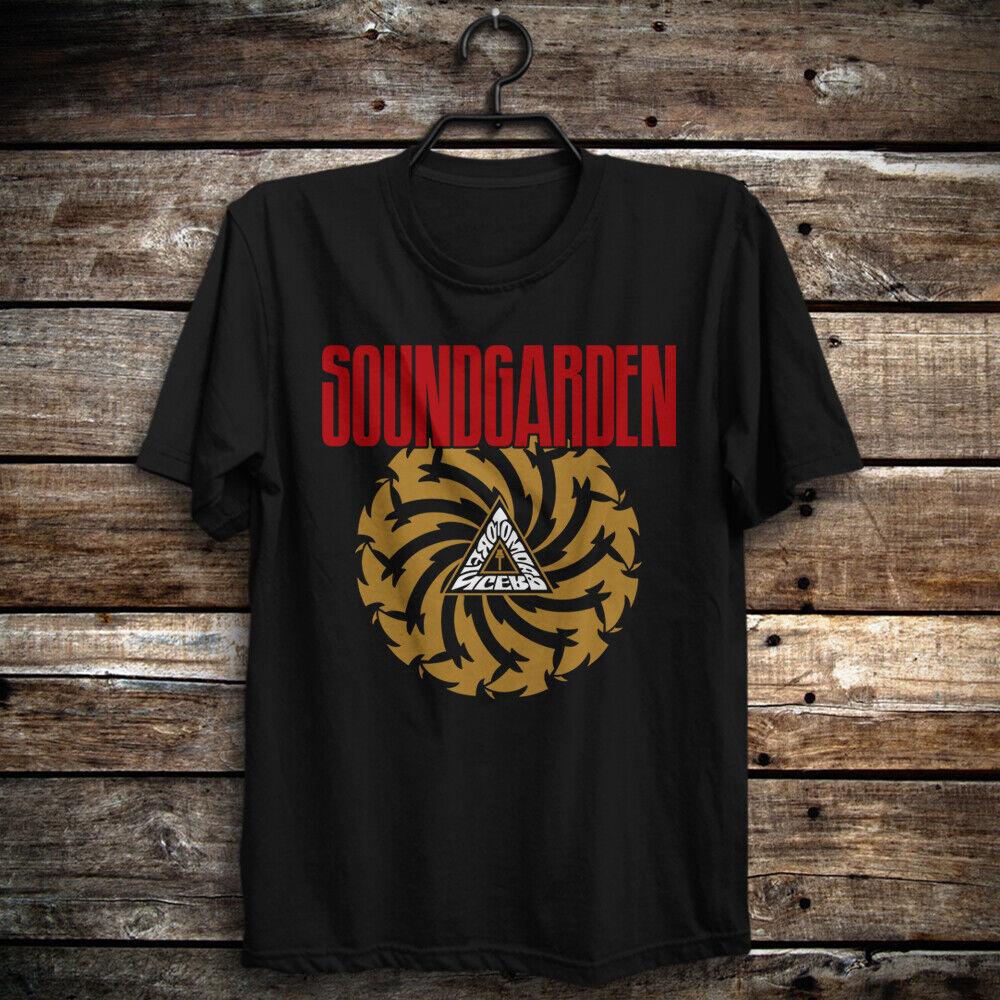 

Badmotorfinger Album By Soundgarden T Shirt Chris Cornell L