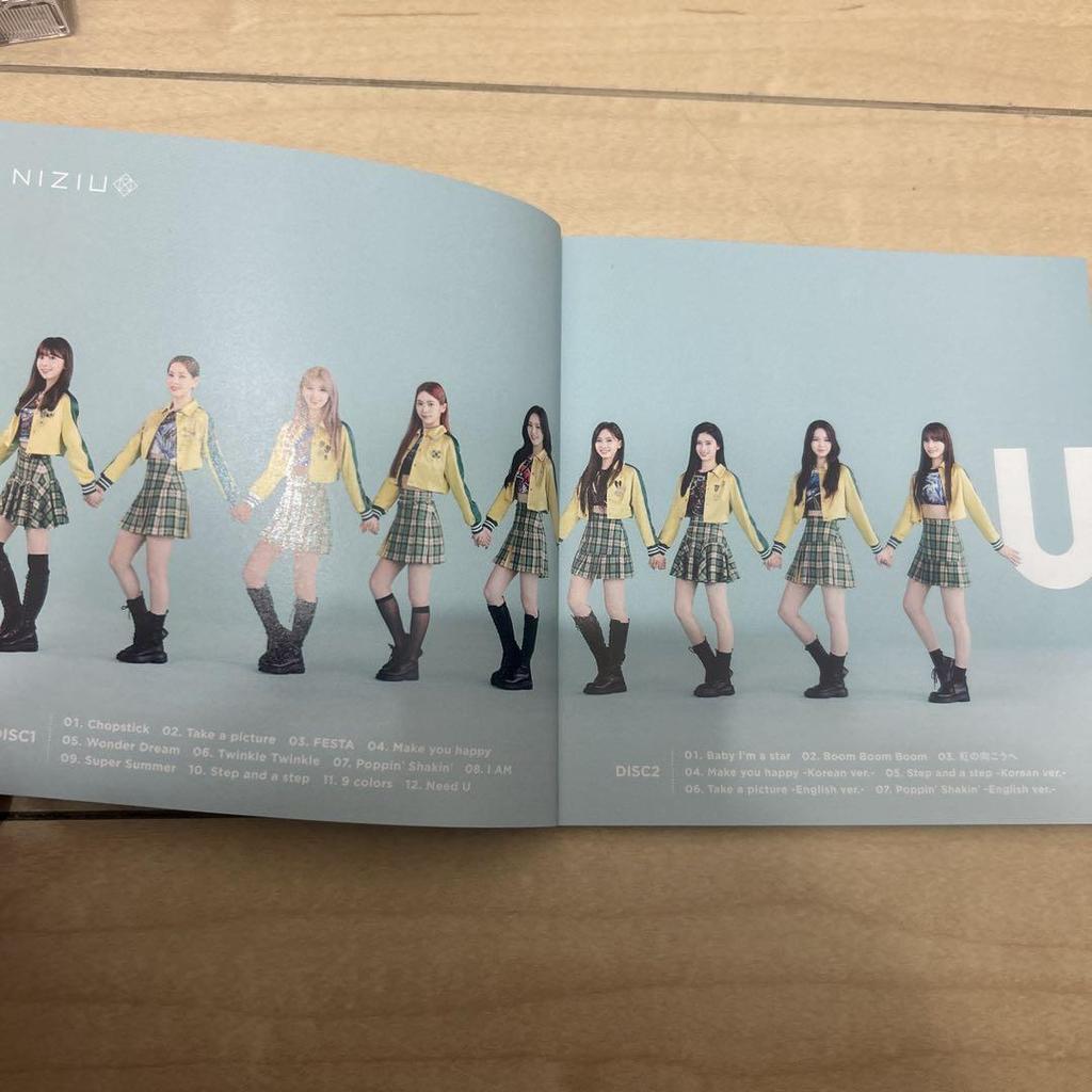 [USED] NiziU Album "U" 2-CD Set with Trading Card