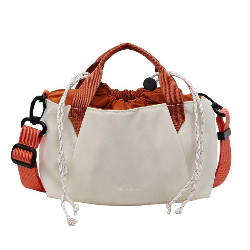 Foreign order summer niche leisure outdoor small bag women's 2025 new versatile shoulder messenger bag bundle hand bag