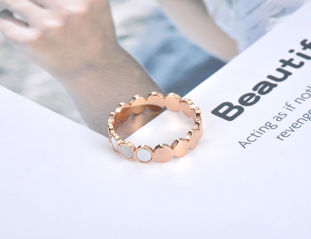 JeeMango New Titanium Stainless Steel Fine White Shell Rings Bridal Wedding Geometric Ring Jewelry For Women Girls JR19113