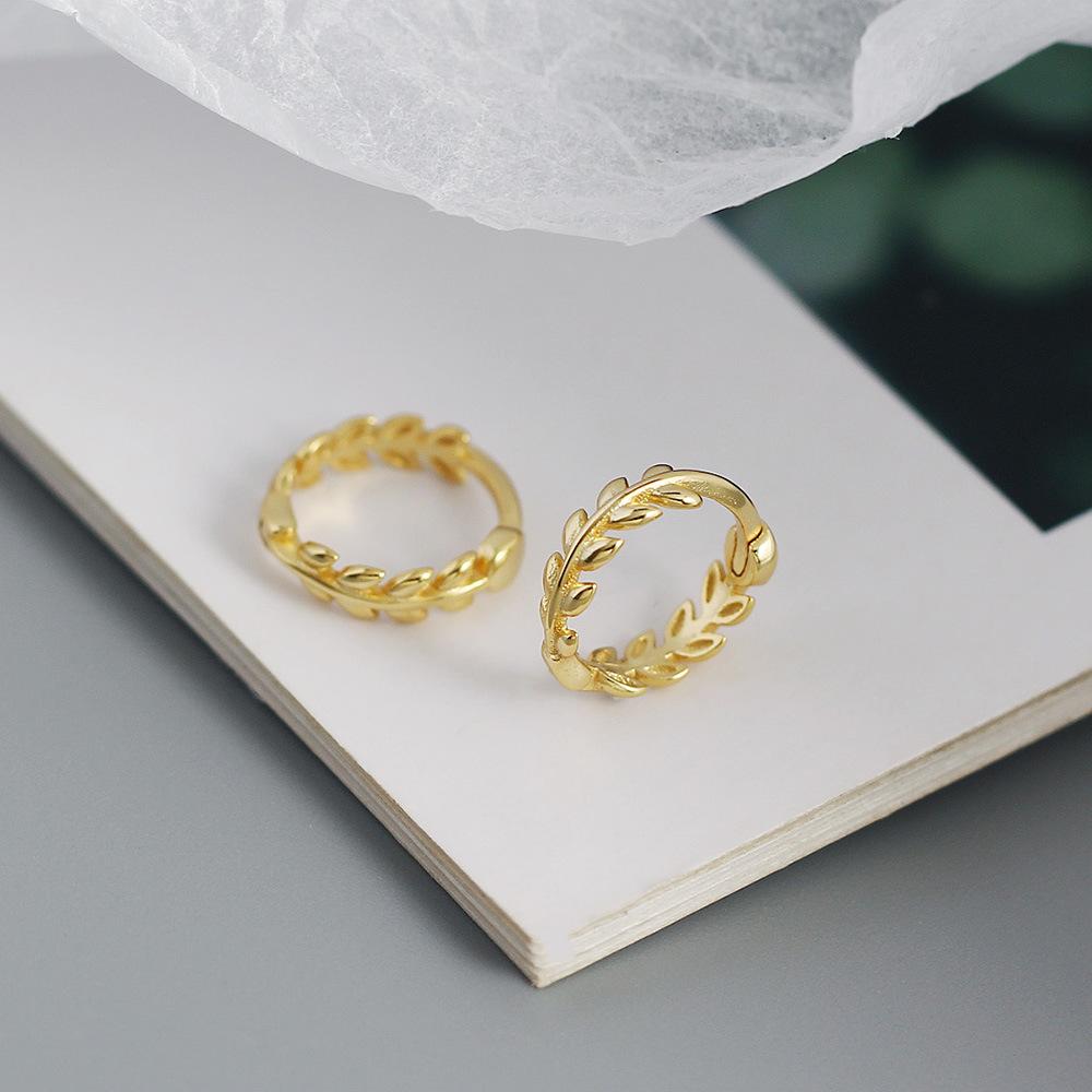 Fashion Free Shipping Jewelry Tree Leaf Earring Plated 18K Gold 925 Sterling Silver Leaves Huggie Earring Round Hoop Earring золотой