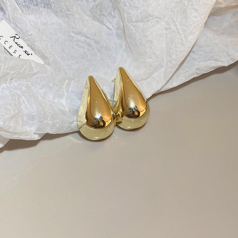 European and American Simple Geometric Beanie Stud Earrings Personalized Trend Earrings Metal Cold Wind Earrings Women