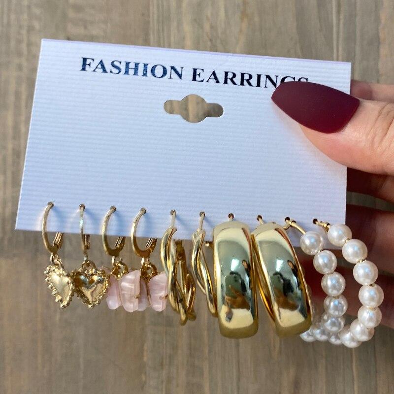 iF ME Fashion Cheap Jewelry Vintage Gold Stud Earrings for Women Bohemian Fashion Moon Star Butterfly Heart Stud Earrings Jewelry
