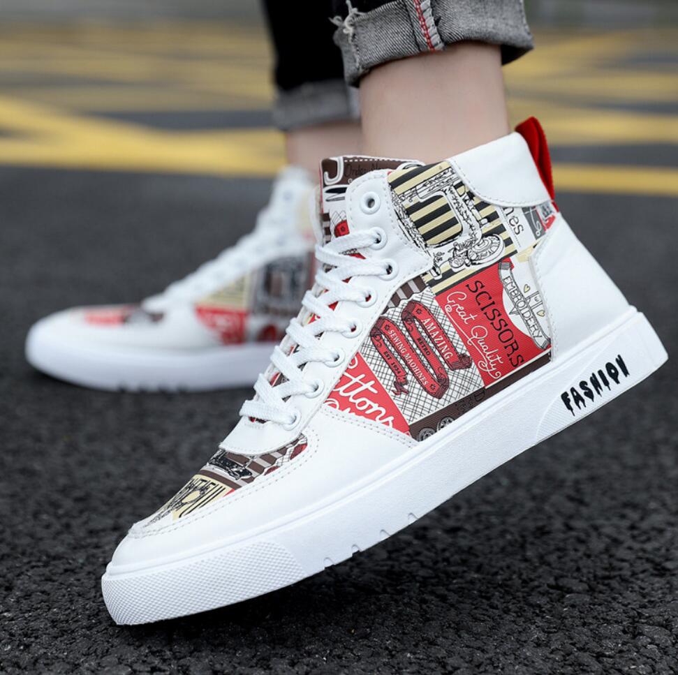 Fashion Street Lace Up Doodle Footwear for Men Tennis Shoes Zapatillas Hombre Men‘s Sneakers High Top Casual Shoes Fashion Skateboard