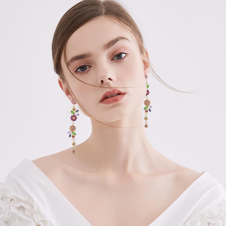 Fashion Flower Long Dangle Earrings With Alloy And Electroplating For Womens Party And Wedding Jewelry