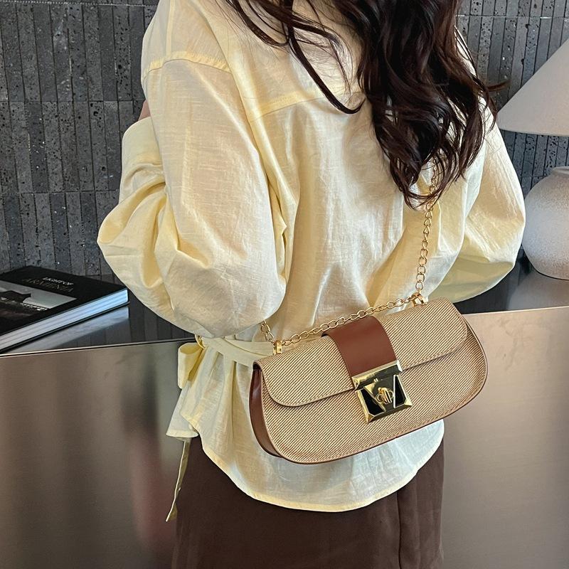 Trendy new underarm bag, contrast patchwork, singleshoulder crossbody bag, simple and versatile commuter bag