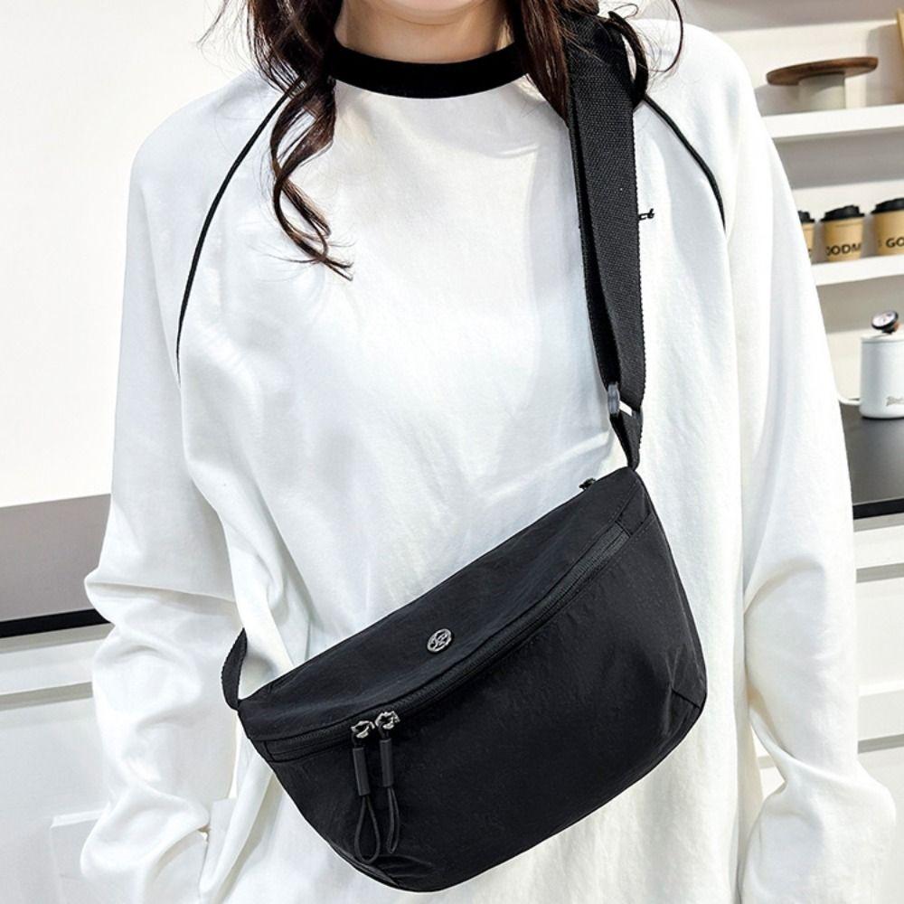 Casual Nylon Shoulder Bag Wide Shoulder Strap Dumpling Bag Oxford Cloth Crossbody Bag  Travel