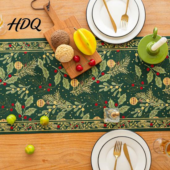Durable Table Runner Christmas Runner Decorative Stitching Decoration Protects from Hot Spill